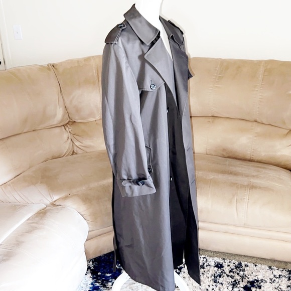 CHRISTIAN DIOR Men’s Taupe Trench Coat - Picture 3 of 10